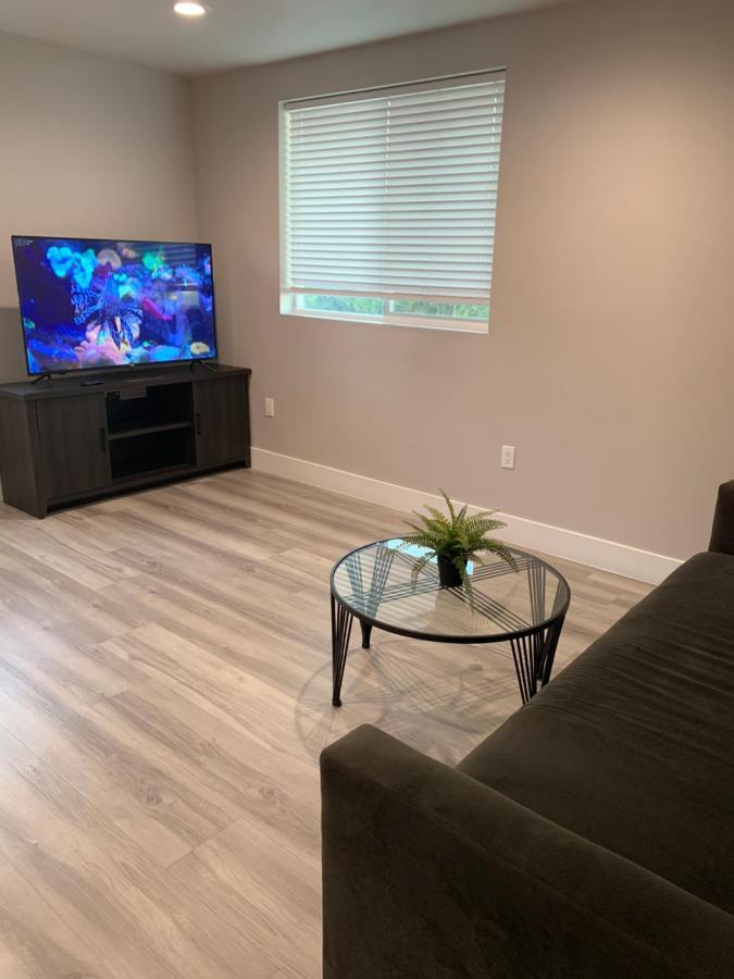 Private Room In New Appartment With Full Bath لوس أنجلوس المظهر الخارجي الصورة